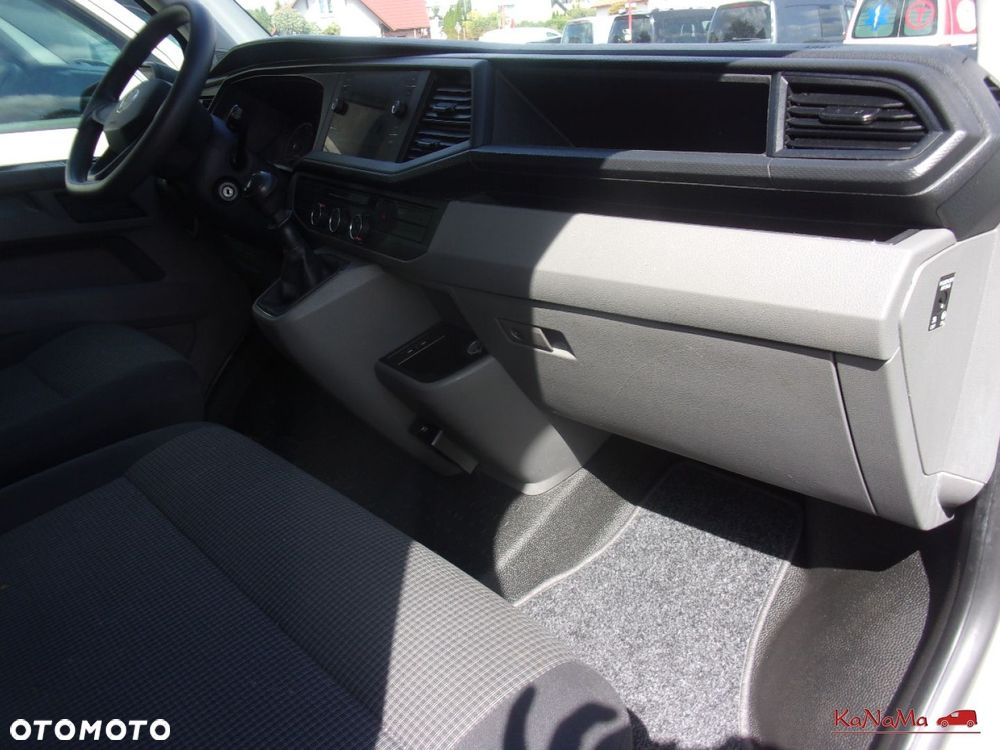 Volkswagen Transporter - 34