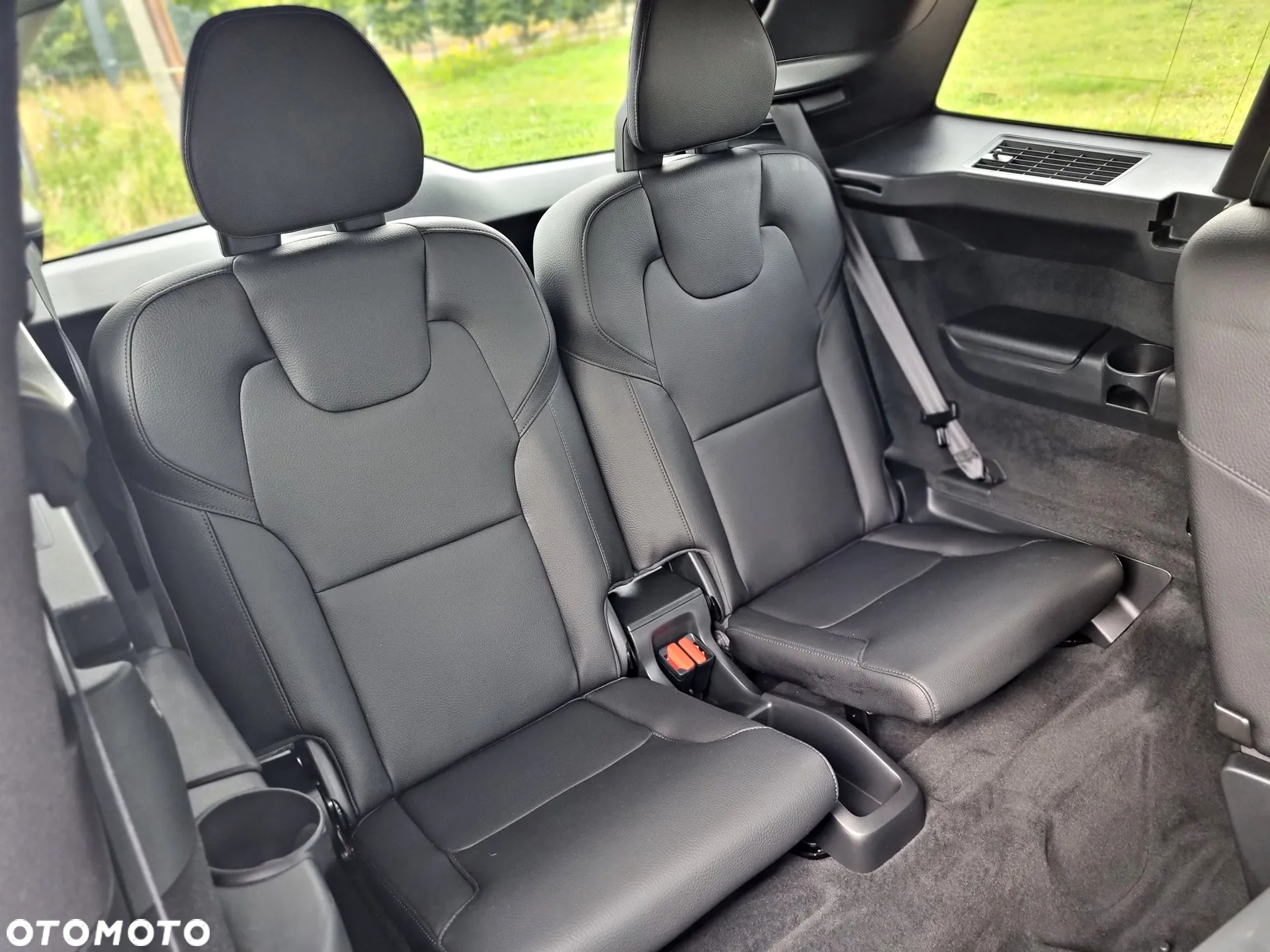 Volvo XC 90 B5 D AWD Geartronic Momentum - 31