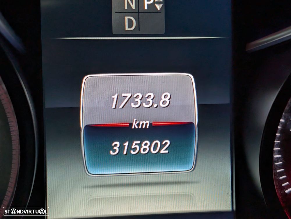 Mercedes-Benz V 250 d Longo Avantgarde - 3