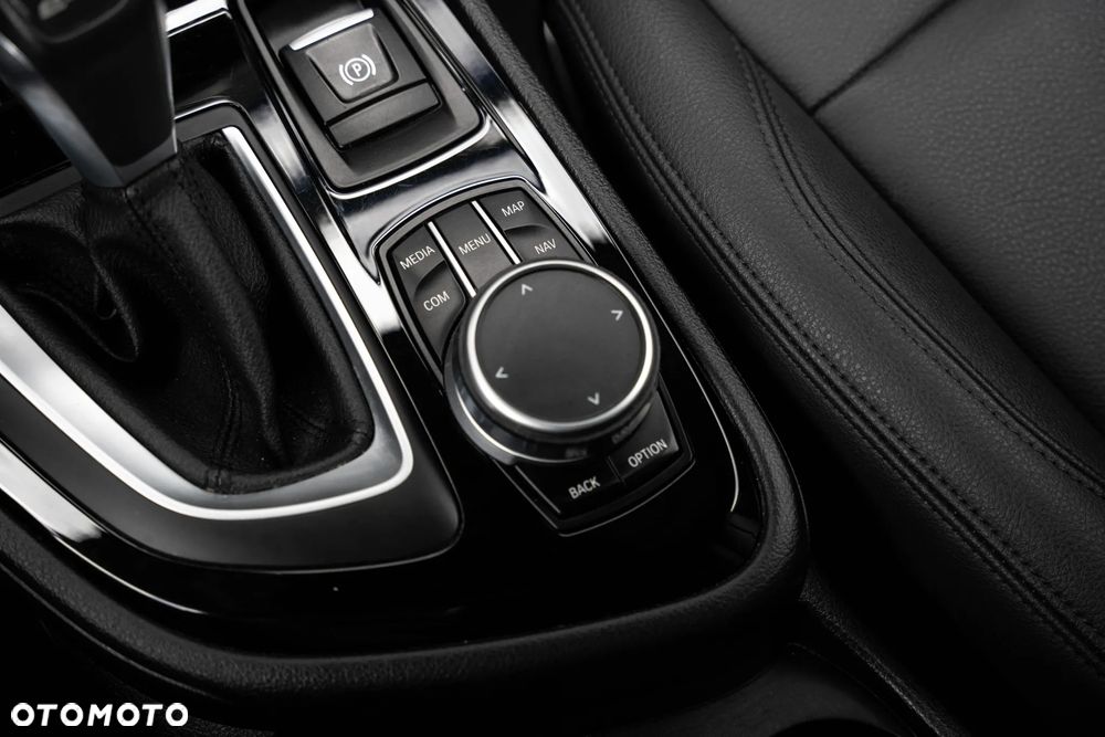 BMW Seria 2 225xe iPerformance - 19