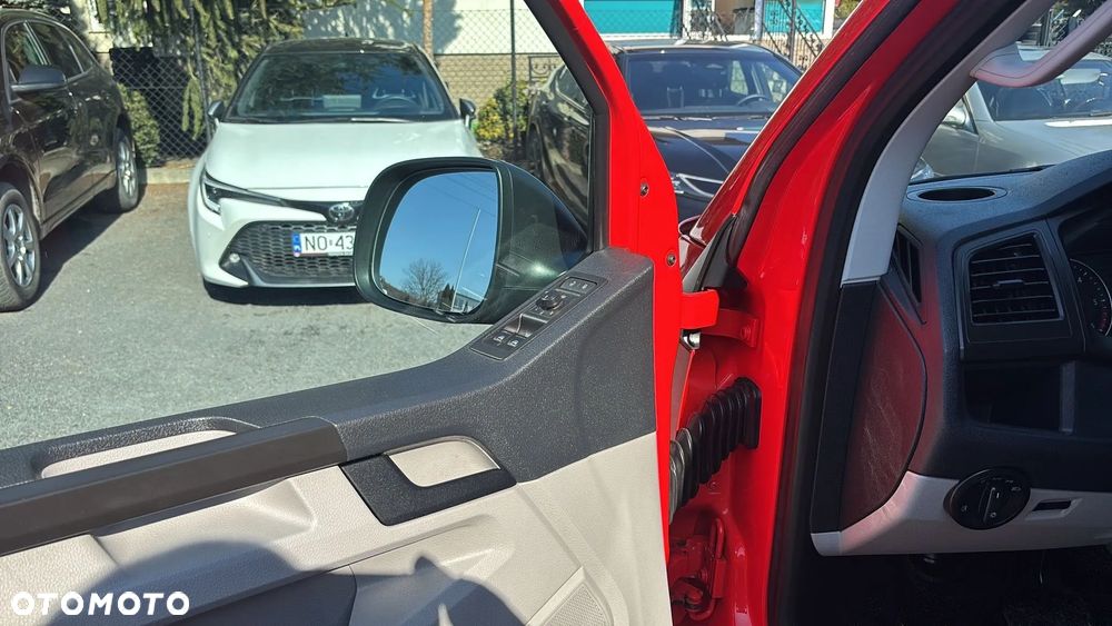 Volkswagen Transporter Kombi L1H1 DSG - 11