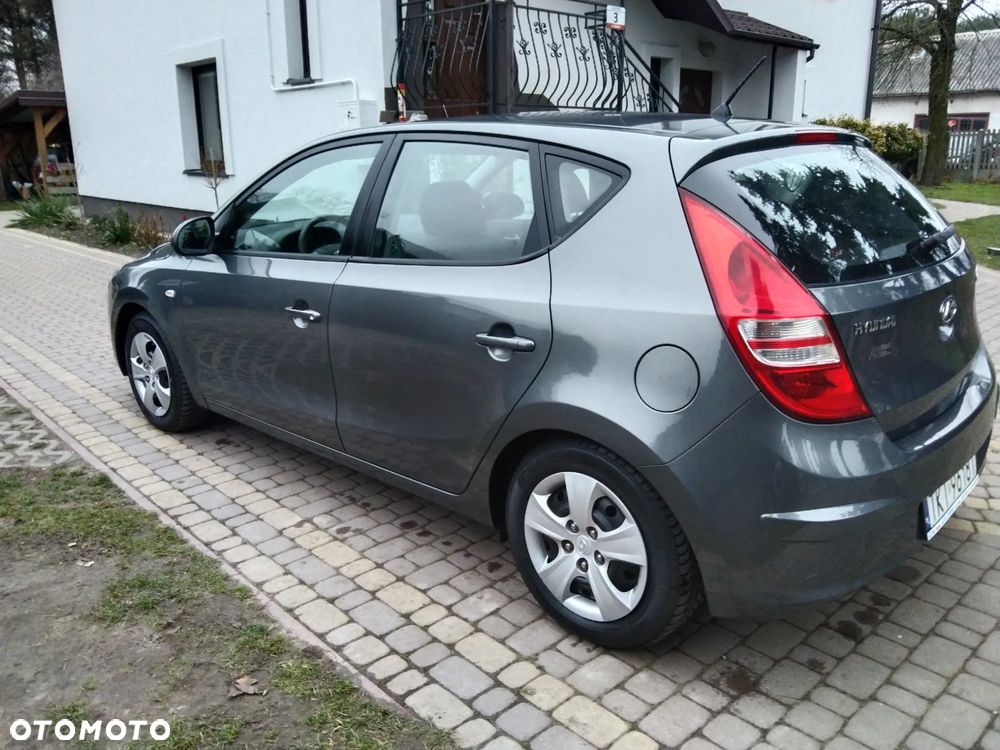 Hyundai i30 1.6 blue Comfort - 9