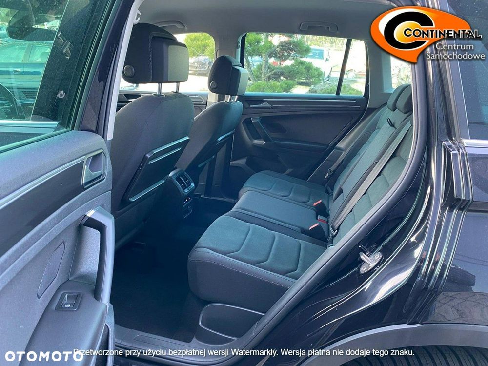 Volkswagen Tiguan - 9