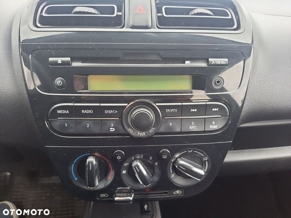 Mitsubishi Space Star 1.0 Inform - 14