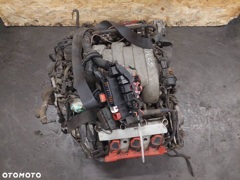 SILNIK BENZYNOWY AUDI Q5 8R CALB 3.2 FSI - 6