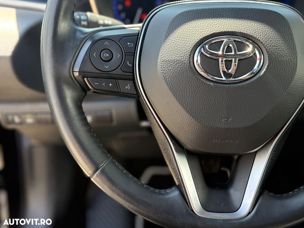 Toyota Corolla 1.8 Business Edition - 6