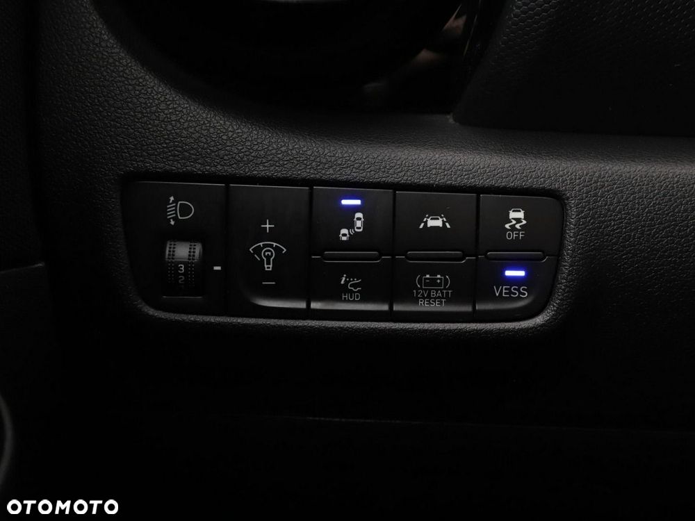 Hyundai Kona 1.6 GDI Hybrid Executive DCT - 36