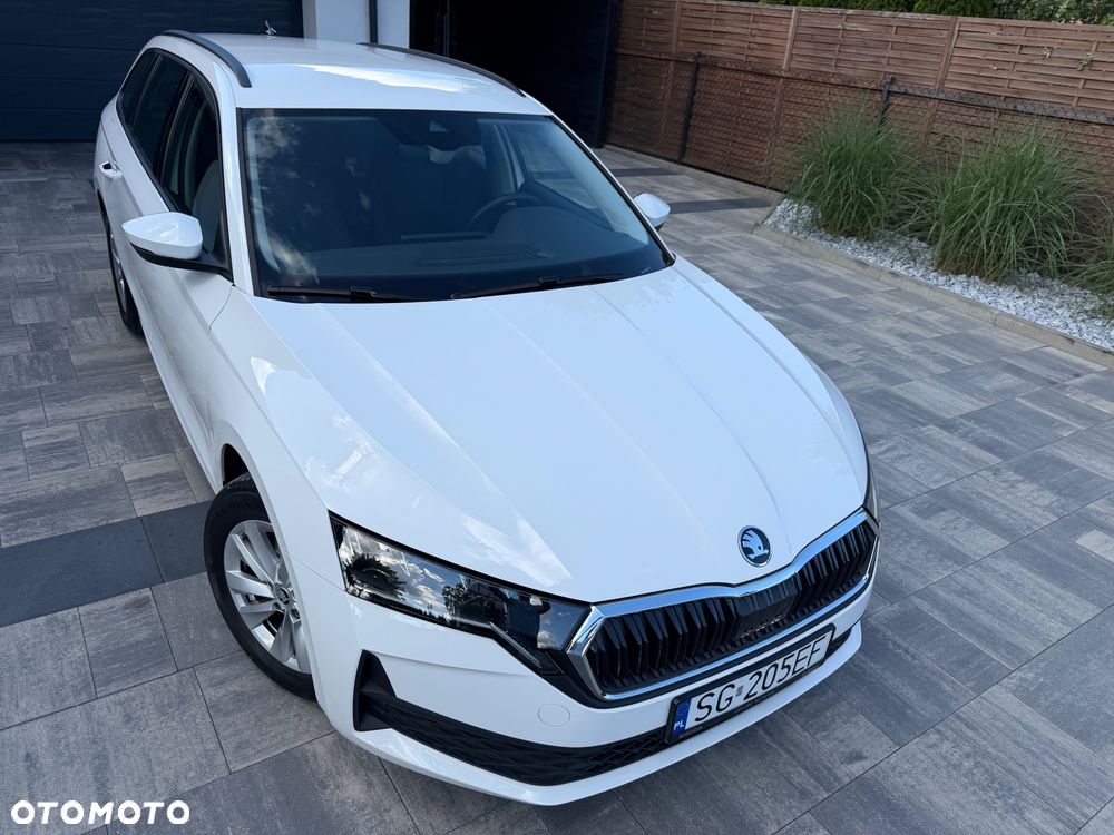 Skoda Octavia 1.5 TSI Essence - 11