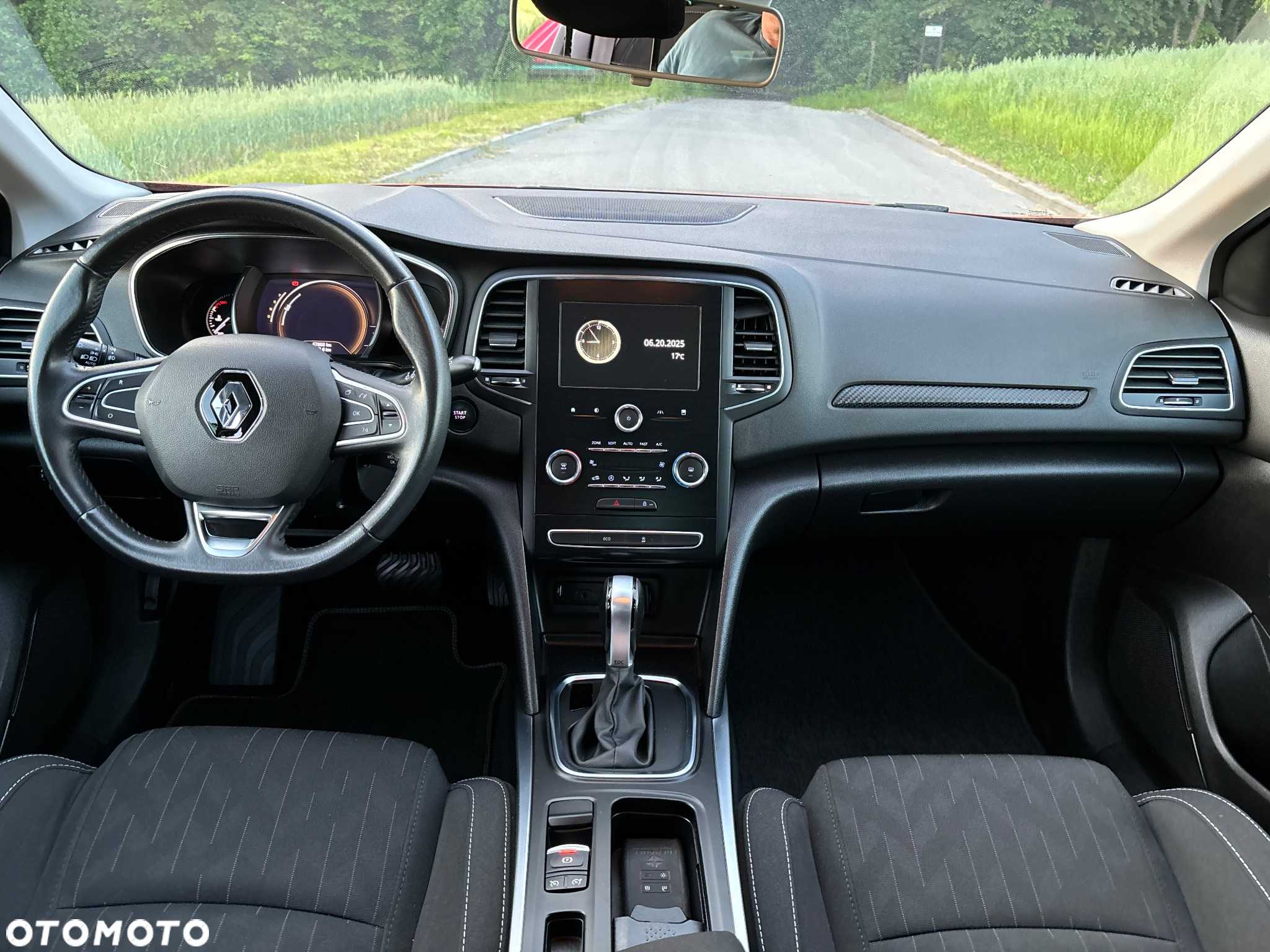 Renault Megane 1.3 TCe FAP Limited EDC - 16