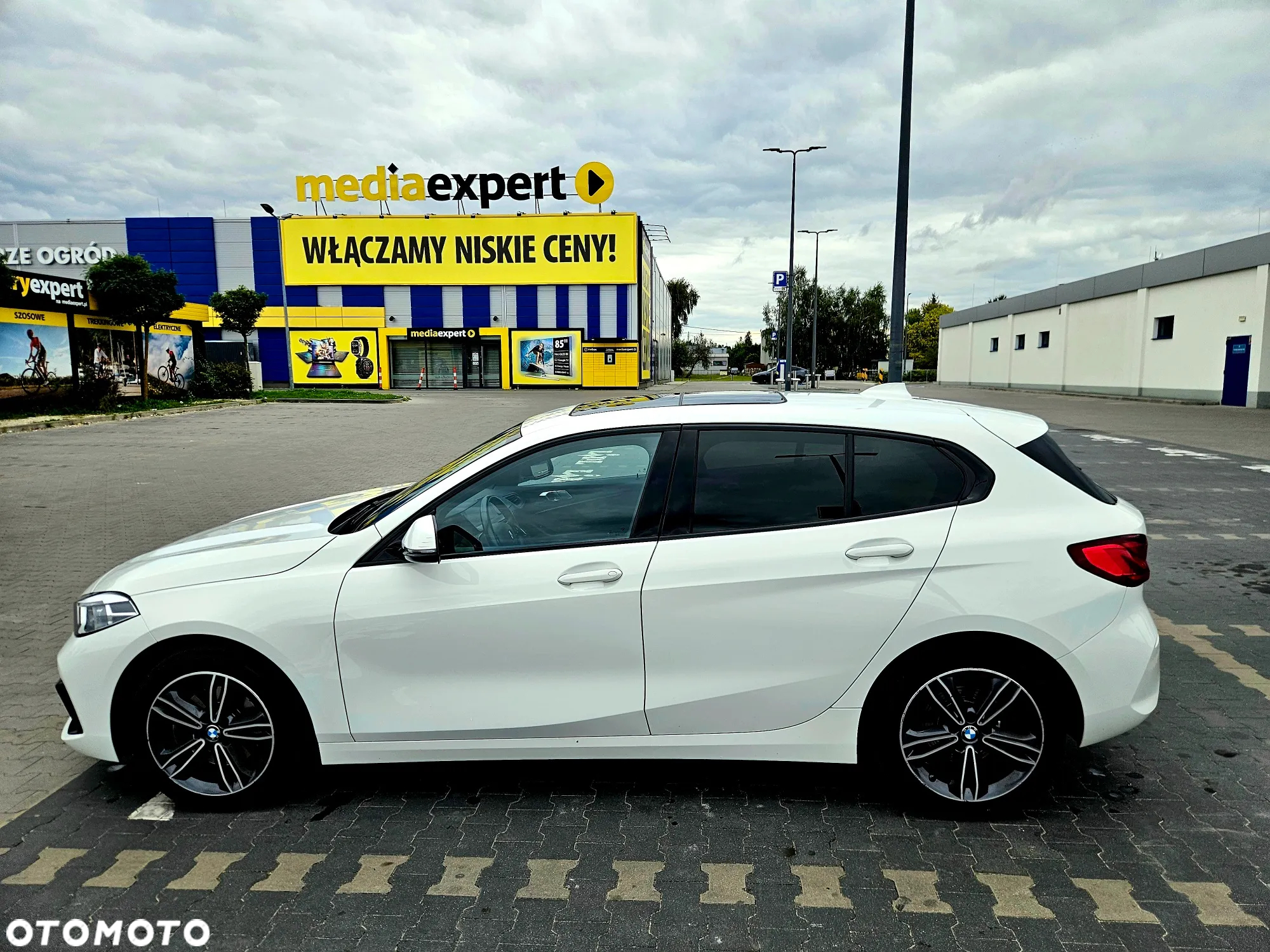 BMW Seria 1 118i Sport Line - 11