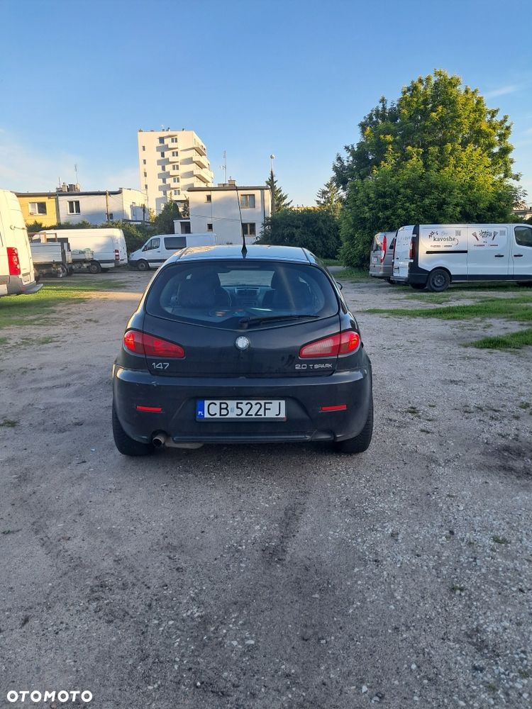 Alfa Romeo 147 - 4