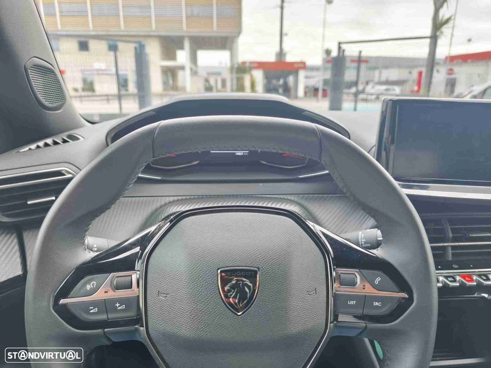 Peugeot 2008 1.2 PureTech Style - 10