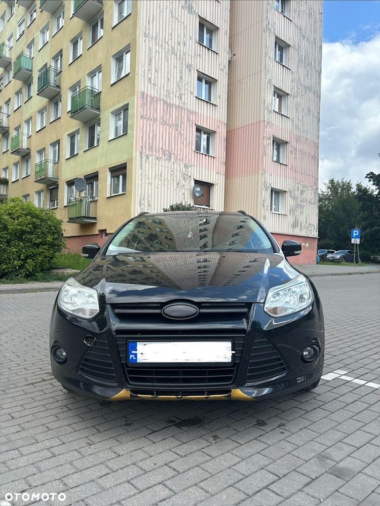 Ford Focus 1.0 EcoBoost 99g Trend - 4