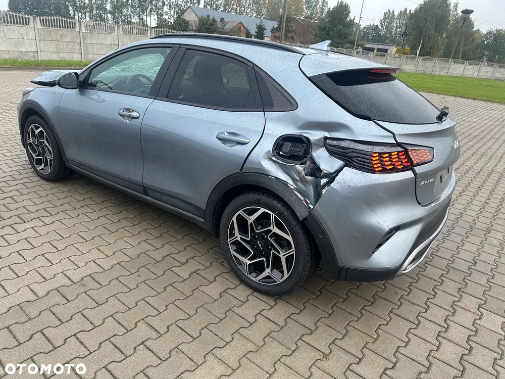 Kia XCeed 1.0 T-GDI L Business Line - 4