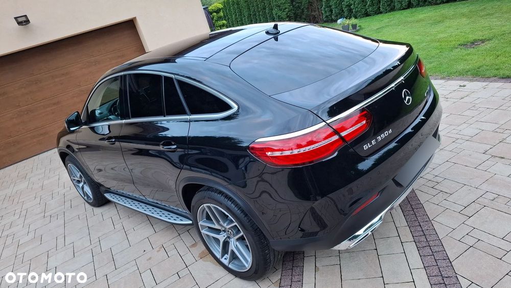 Mercedes-Benz GLE 350 d 4-Matic - 25