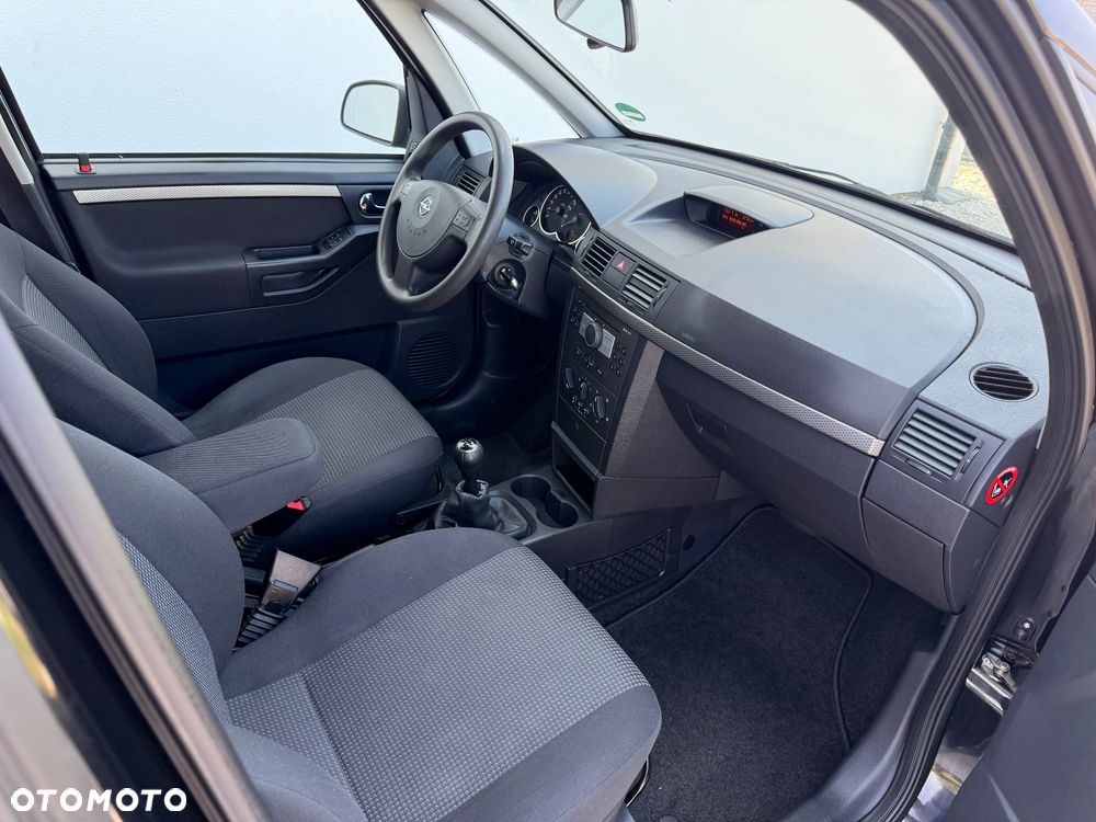 Opel Meriva 1.6 16V Cosmo - 8
