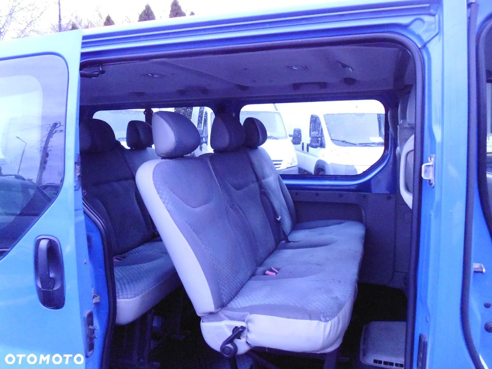 Opel Vivaro - 15