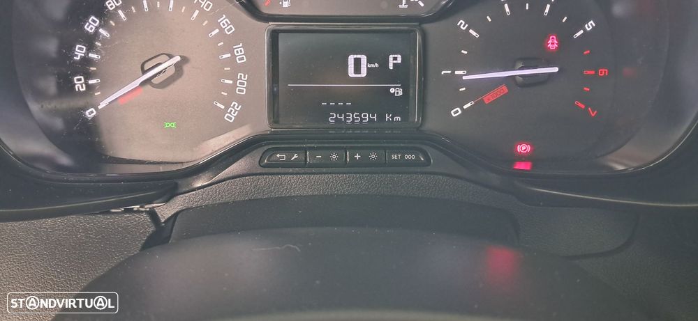 Citroën Berlingo Berlingo Van 1.5 Bluehdi Xl Club Eat6 - 6