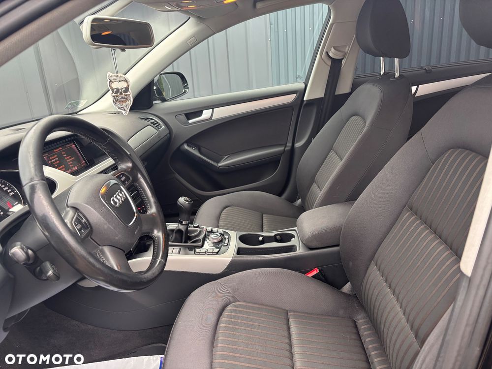 Audi A4 Avant 2.0 TDI DPF Ambition - 14