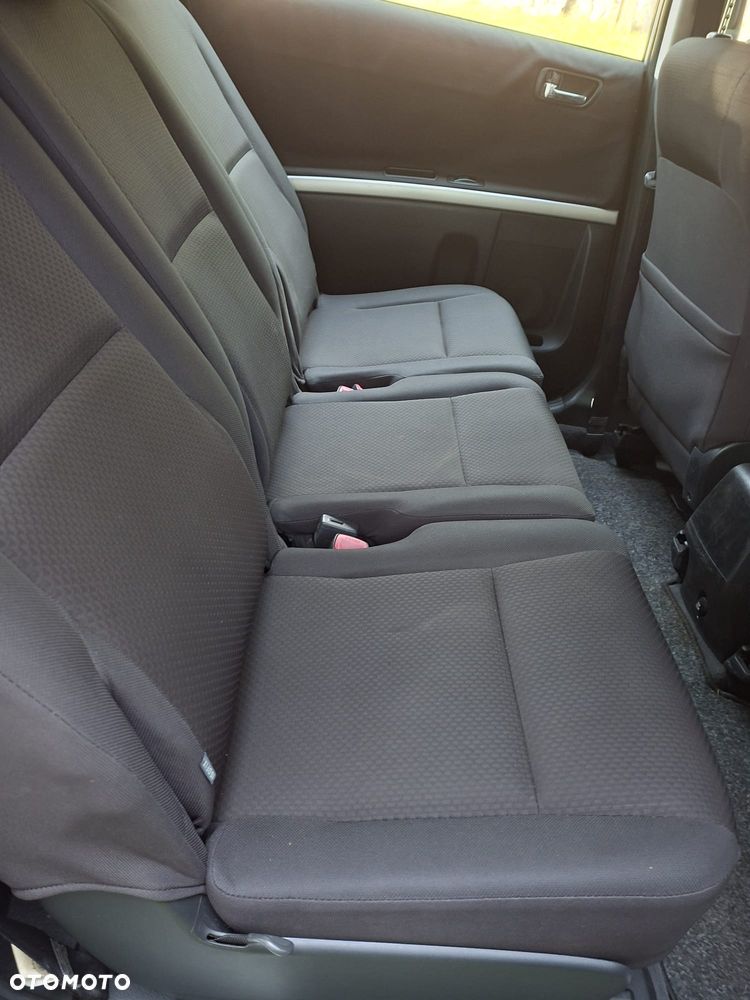 Toyota Corolla Verso 1.8 Prestige + 7os - 12