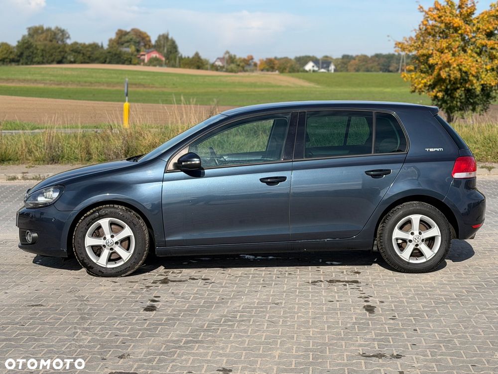 Volkswagen Golf - 18