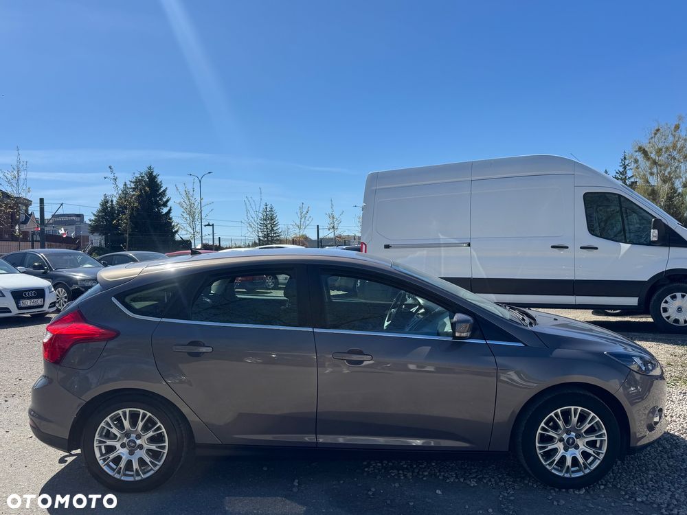 Ford Focus 1.6 TDCi DPF Titanium - 6