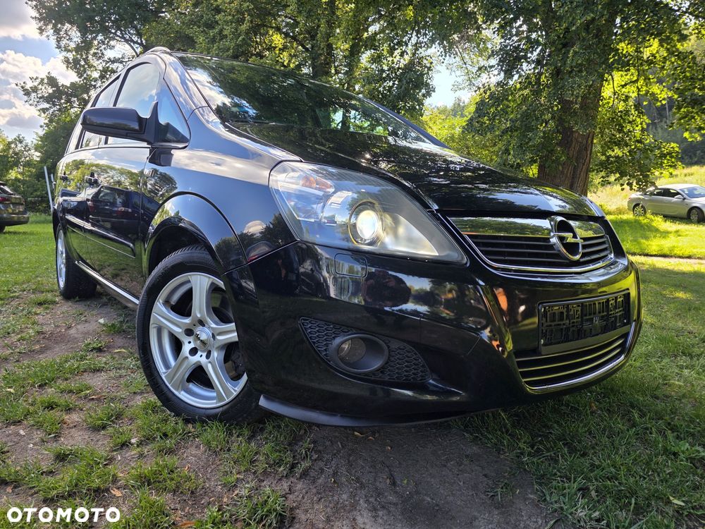 Opel Zafira - 1