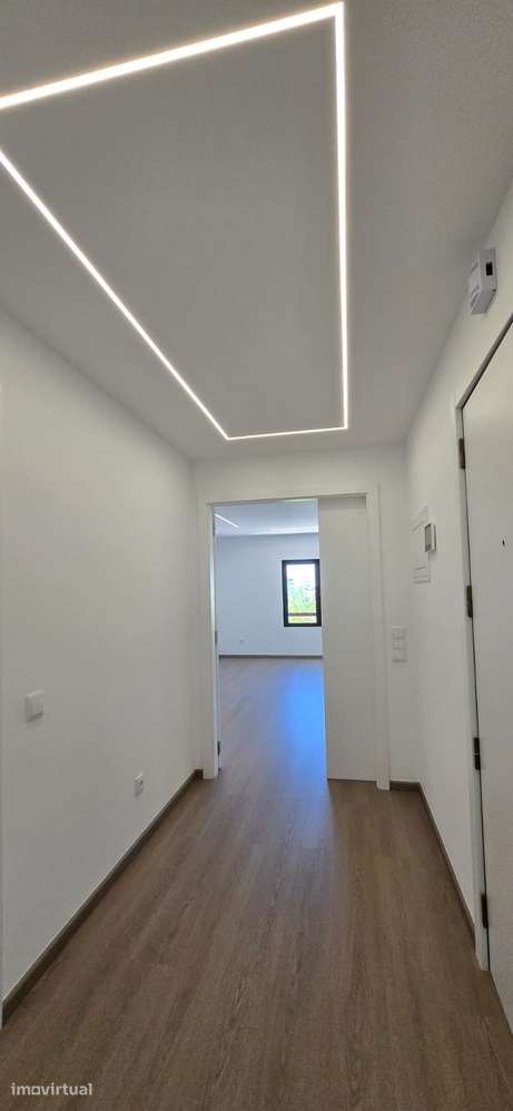 Apartamento T3 Santarém Totalmente Remodelado - Vista 3