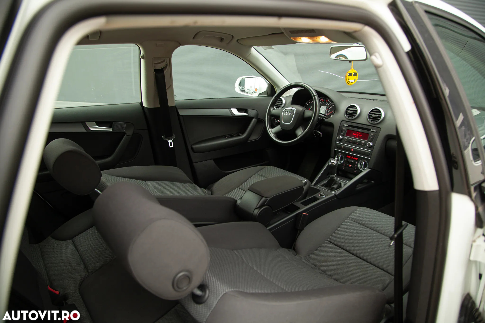 Audi A3 1.6 Sportback Attraction - 17