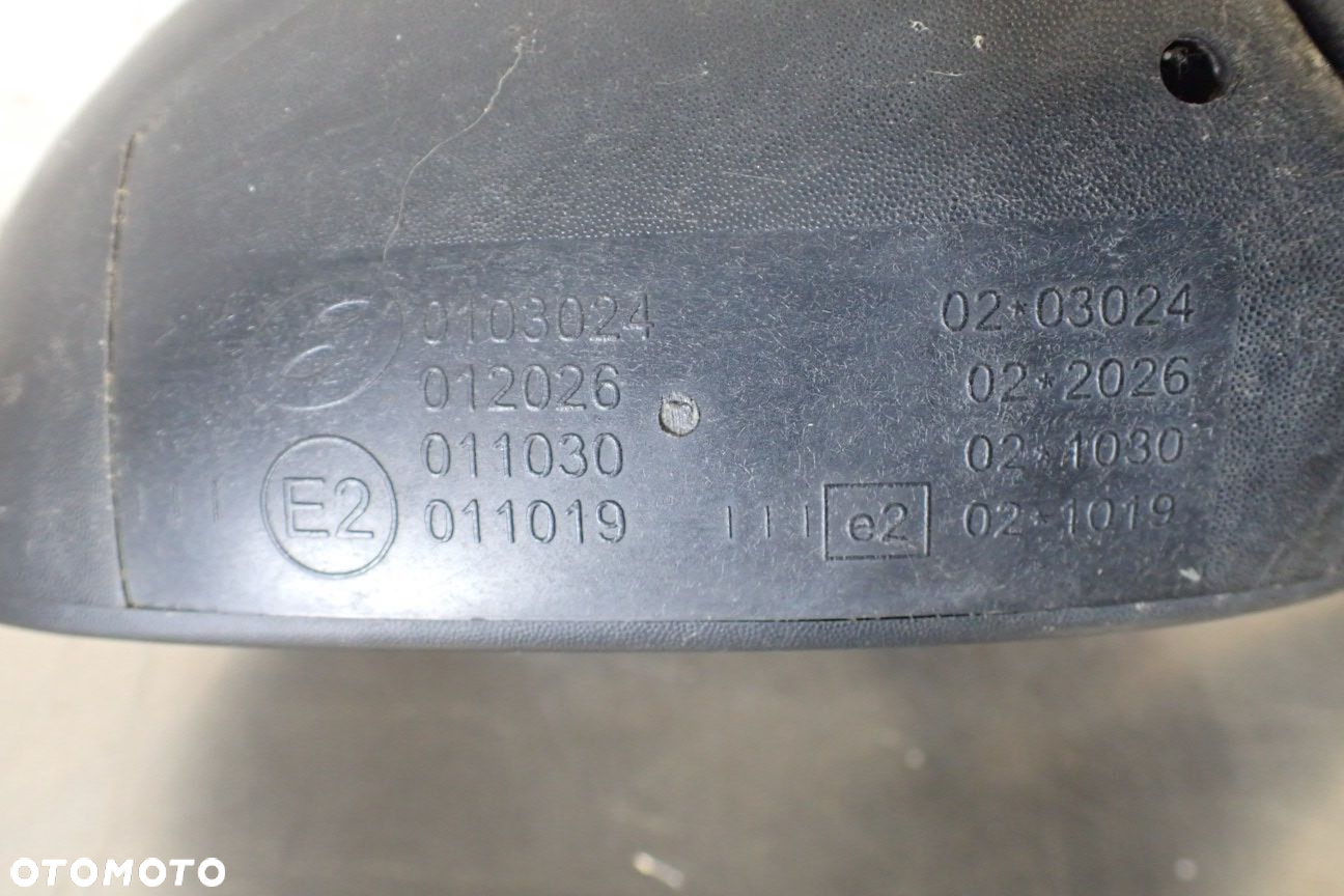 LUSTERKO PRAWE CITROEN C2 1.4 12363760 - 5