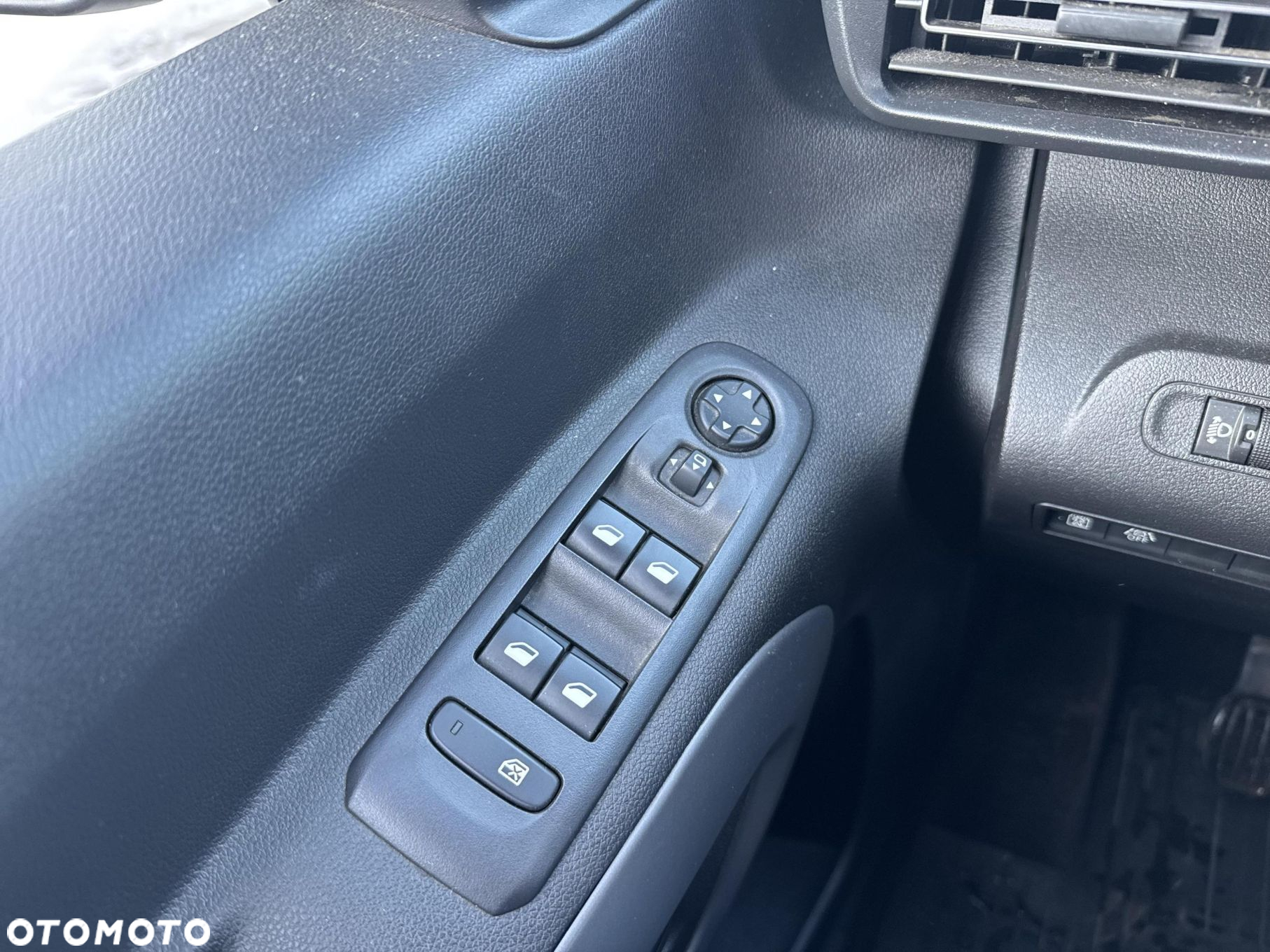 Toyota Proace City Verso 1.5 D-4D Family - 15