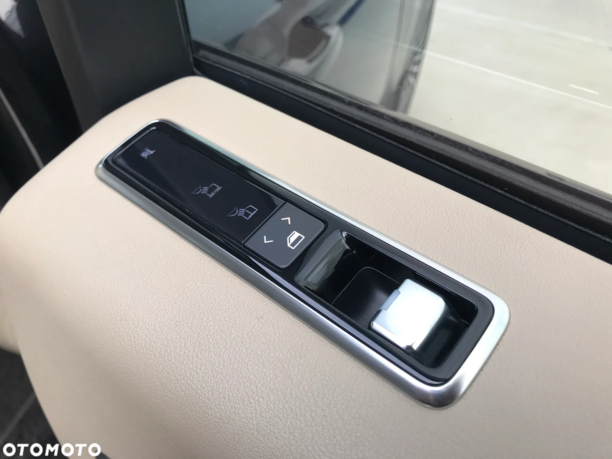 Land Rover Range Rover 4.4SD V8 Vogue - 34