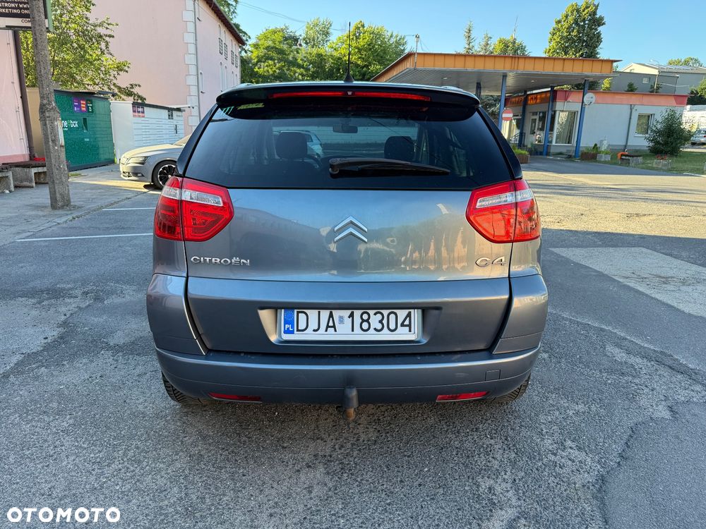 Citroën C4 Picasso - 11
