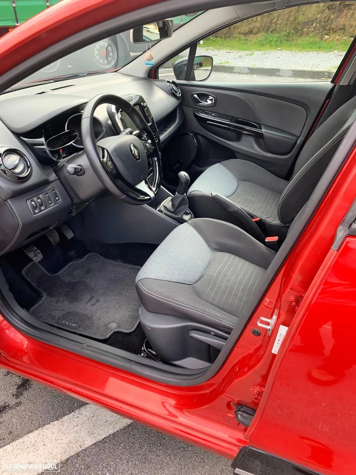 Renault Clio 1.5 dCi # - 15