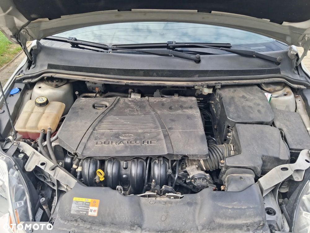 Ford Focus 1.8 FF Trend - 17