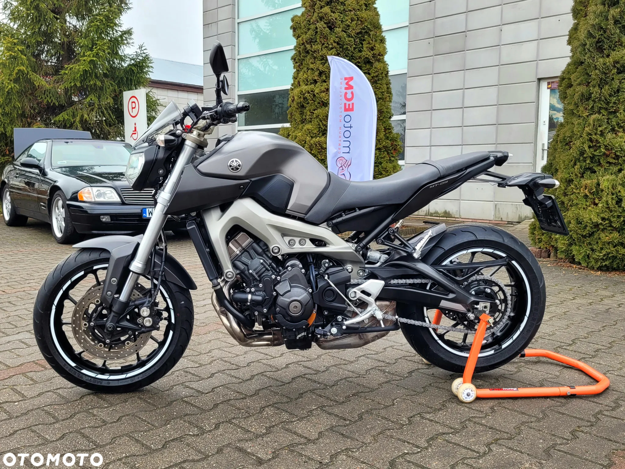 Yamaha MT - 4