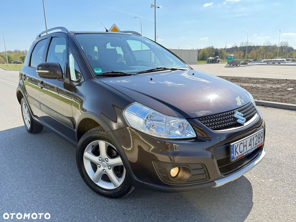 Suzuki SX4 1.6 Premium 4WD - 10