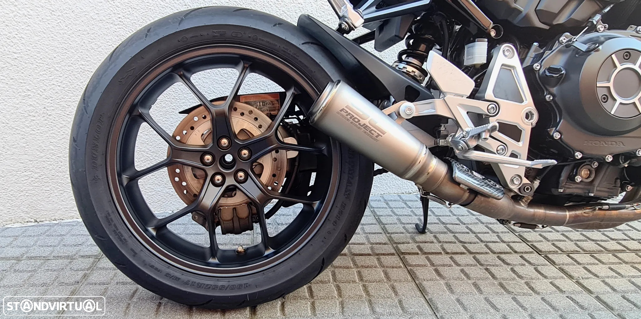 Honda CB 1000 R Limited Edition - 11