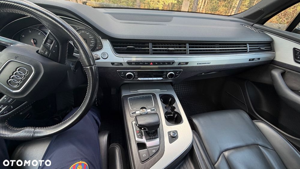 Audi Q7 - 5