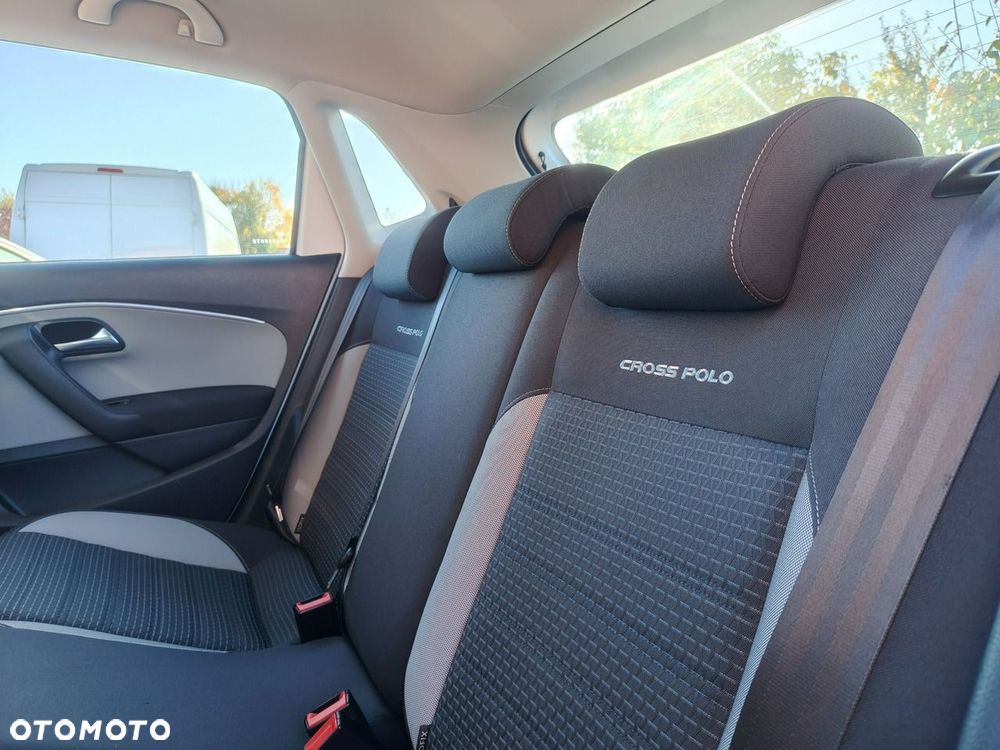 Volkswagen Polo Cross - 25
