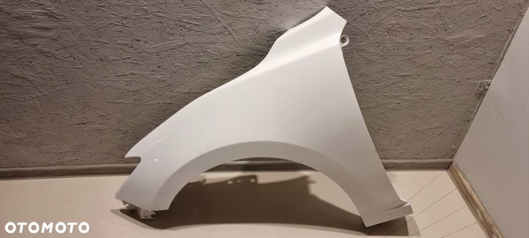 Błotnik przód lewy MAZDA 3 III B4 13- - 1