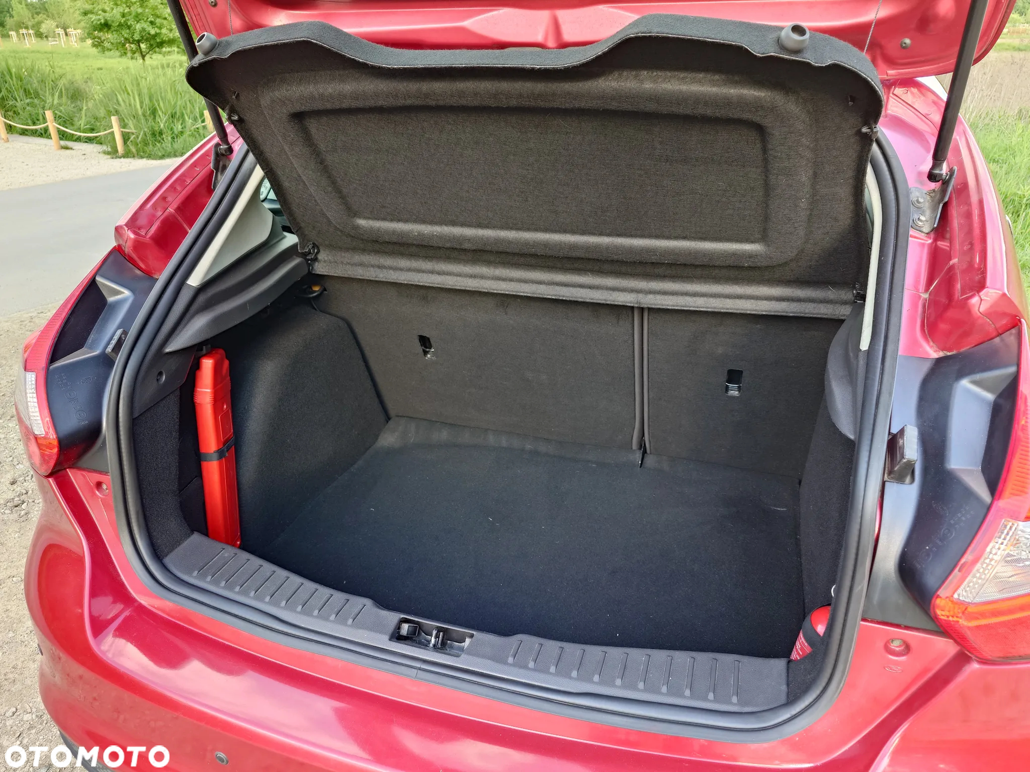 Ford Focus 1.6 EcoBoost Titanium - 14
