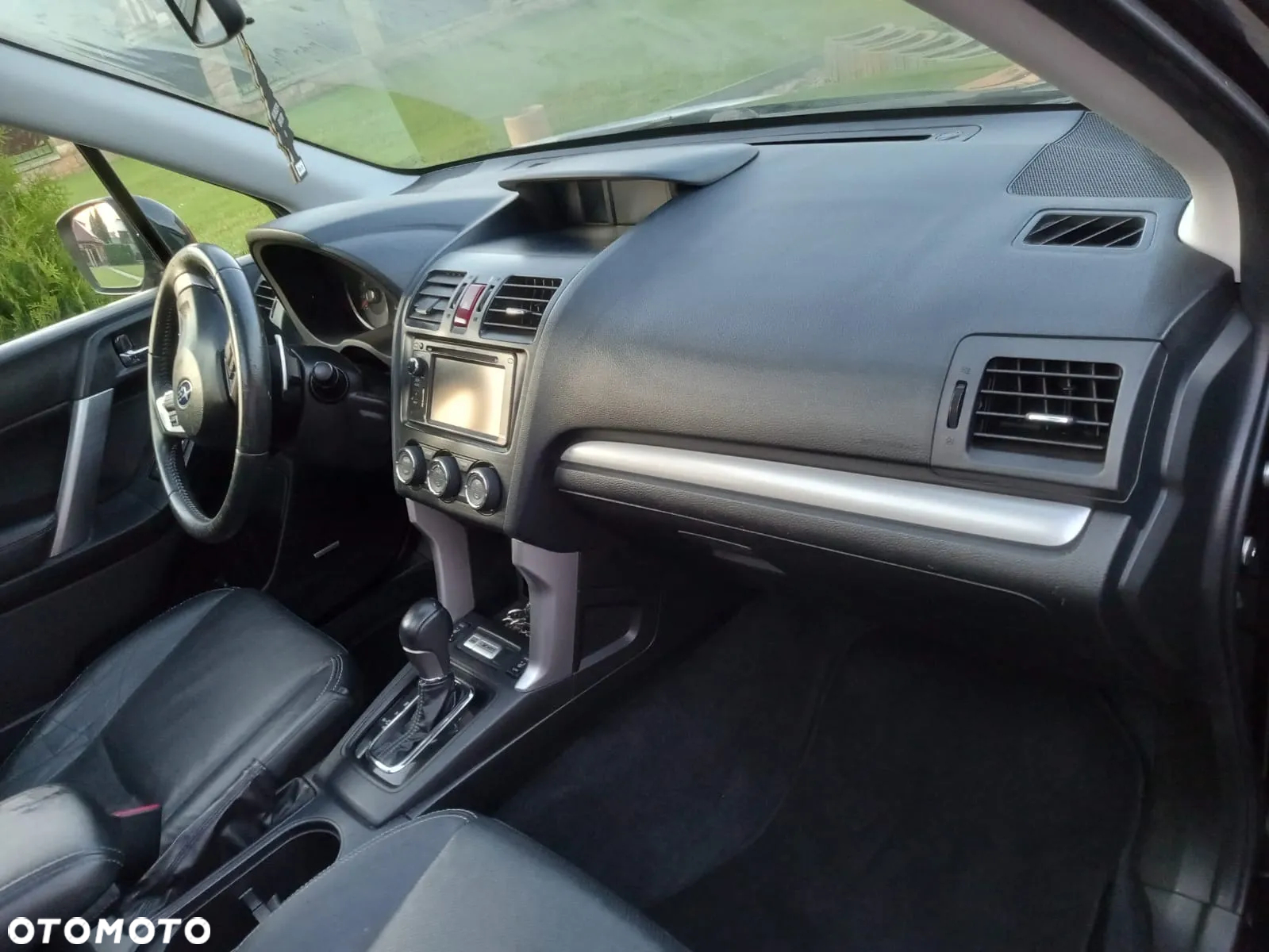 Subaru Forester 2.0XT Platinum Lineartronic - 8