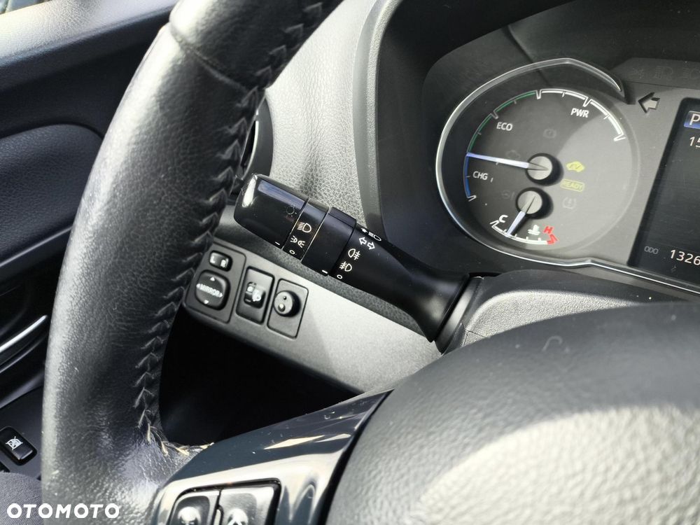 Toyota Yaris - 16