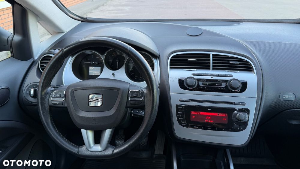 Seat Altea XL 1.6 TDI DPF CR Ecomotive Style - 16