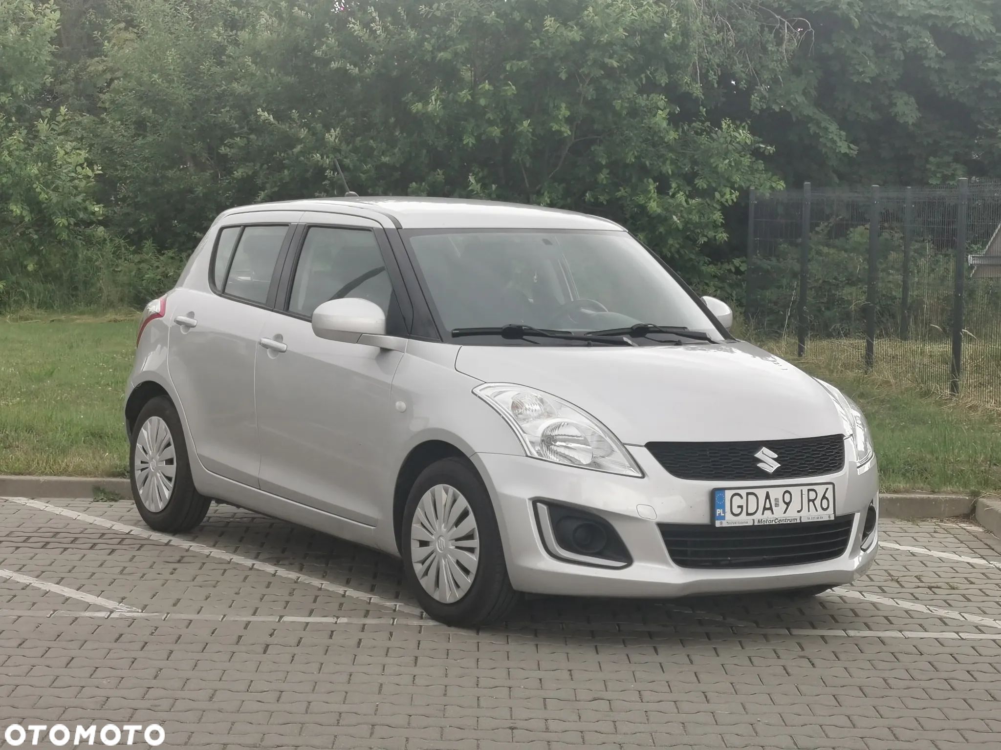 Suzuki Swift 1.2 Comfort Plus - 1
