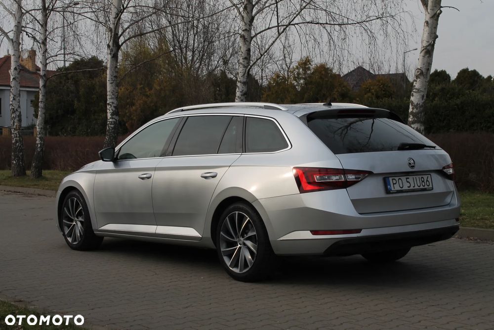 Skoda Superb 2.0 TDI L&K DSG7 - 8