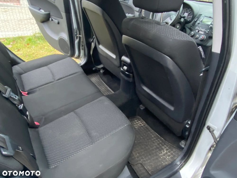 Hyundai i30 1.4 Classic - 11