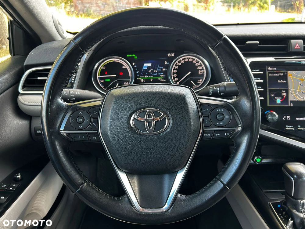 Toyota Camry Business Edition - 20