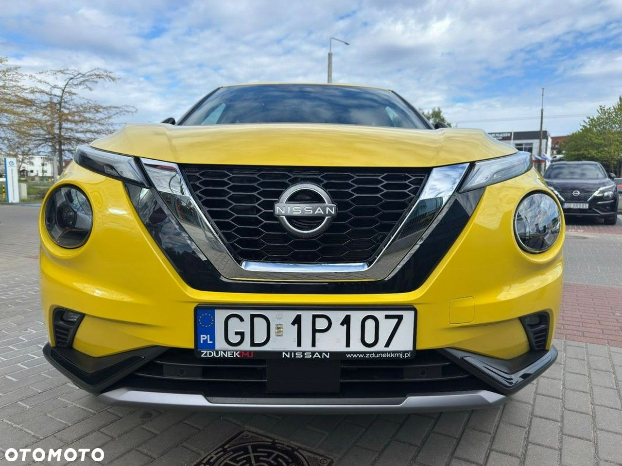 Nissan Juke 1.0 DIG-T N-Connecta DCT - 4